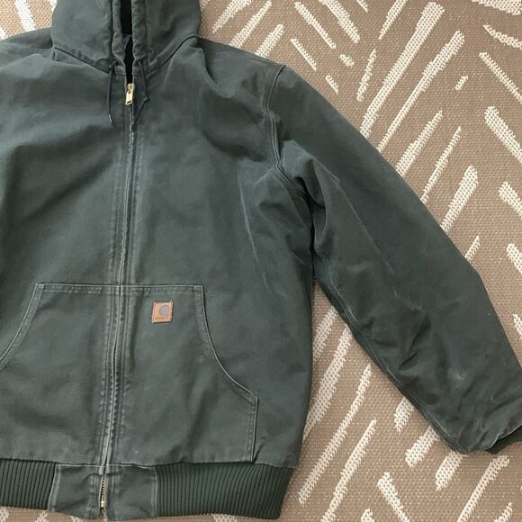 Carhartt Distressed RN#14806
J130 MOS Green Hooded Chore Workwear Coat Sz XLT - Picture 6 of 17